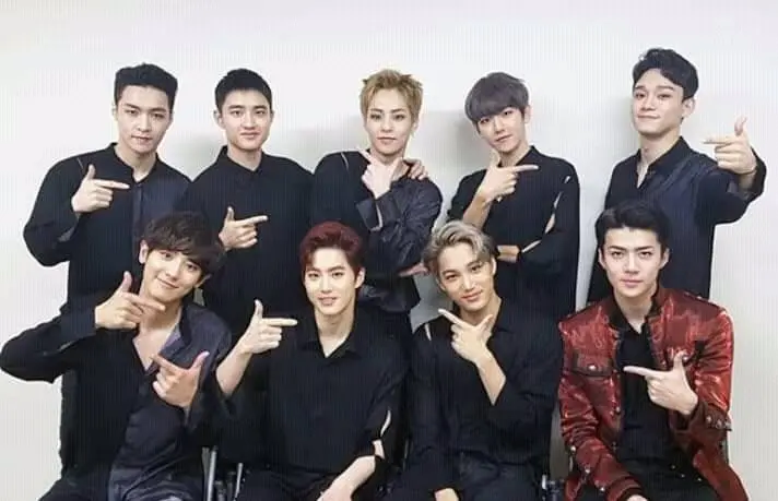 สิ้นสุดการรอคอย ต้นสังกัดคอนเฟิร์มแล้วกับการคัมแบ็คในครั้งนี้ของ วง EXO ที่ทางSM ได้ออกมาประกาศอย่างเป็นทางการเป็นที่แน่นอนว่าปีนี้จะมีการคัมแบ็คพร้อม