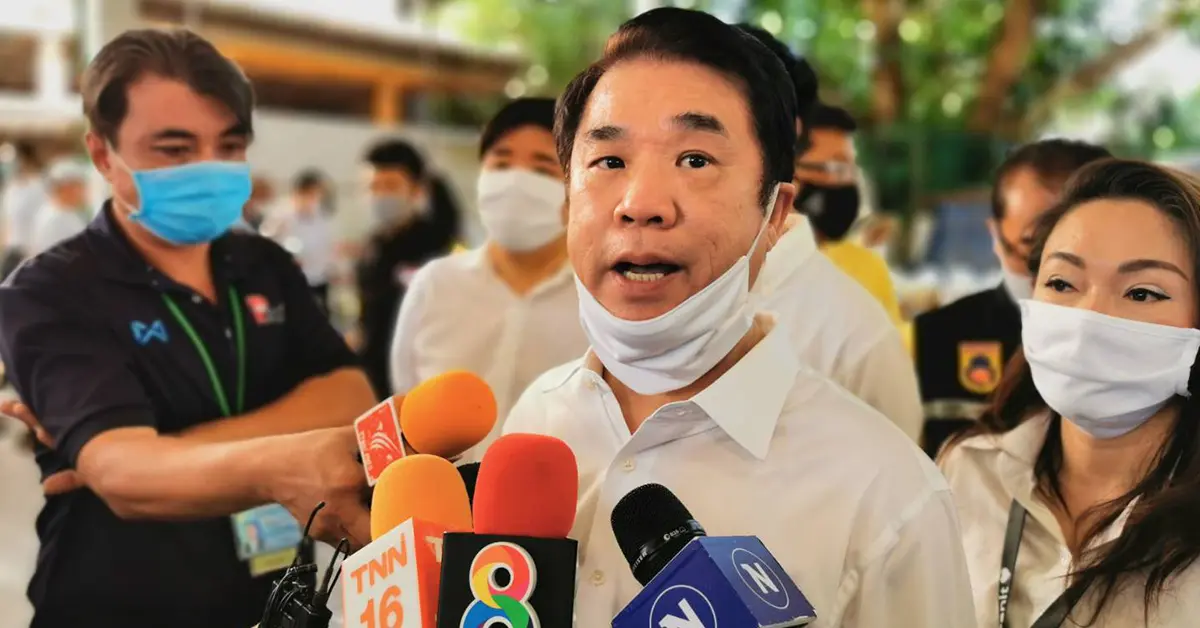 สุริยะ ปัดตอบการเมือง