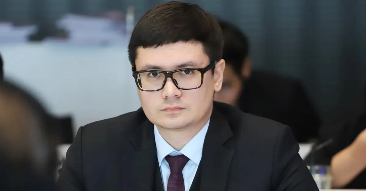 รังสิมันต์ โรม