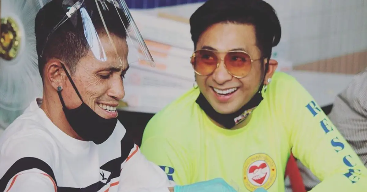 โรเบิร์ต สายควัน