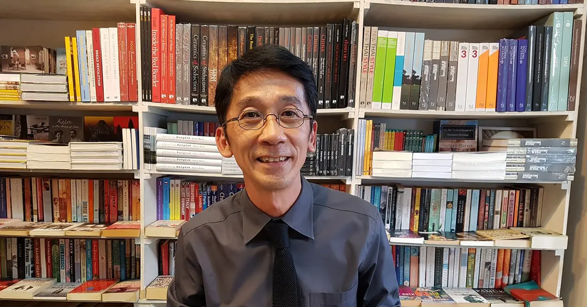 ทนายอานนท์