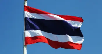 วันพระราชทานธงชาติไทย