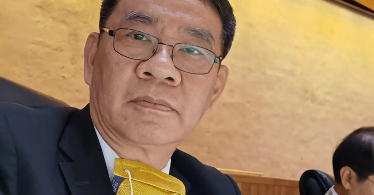 พรรคการเมืองกู้เงิน