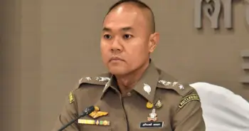แม่ฆ่าปาดคอลูก