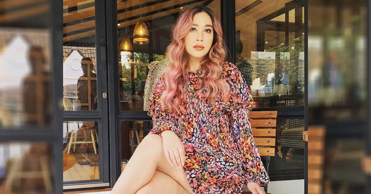 ทราย เจริญปุระ