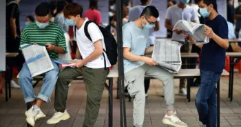 จ้างงานเด็กจบใหม่