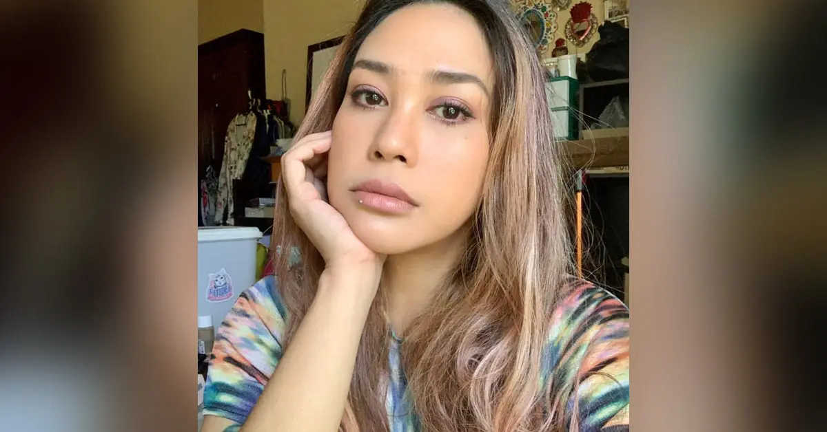 ทราย เจริญปุระ