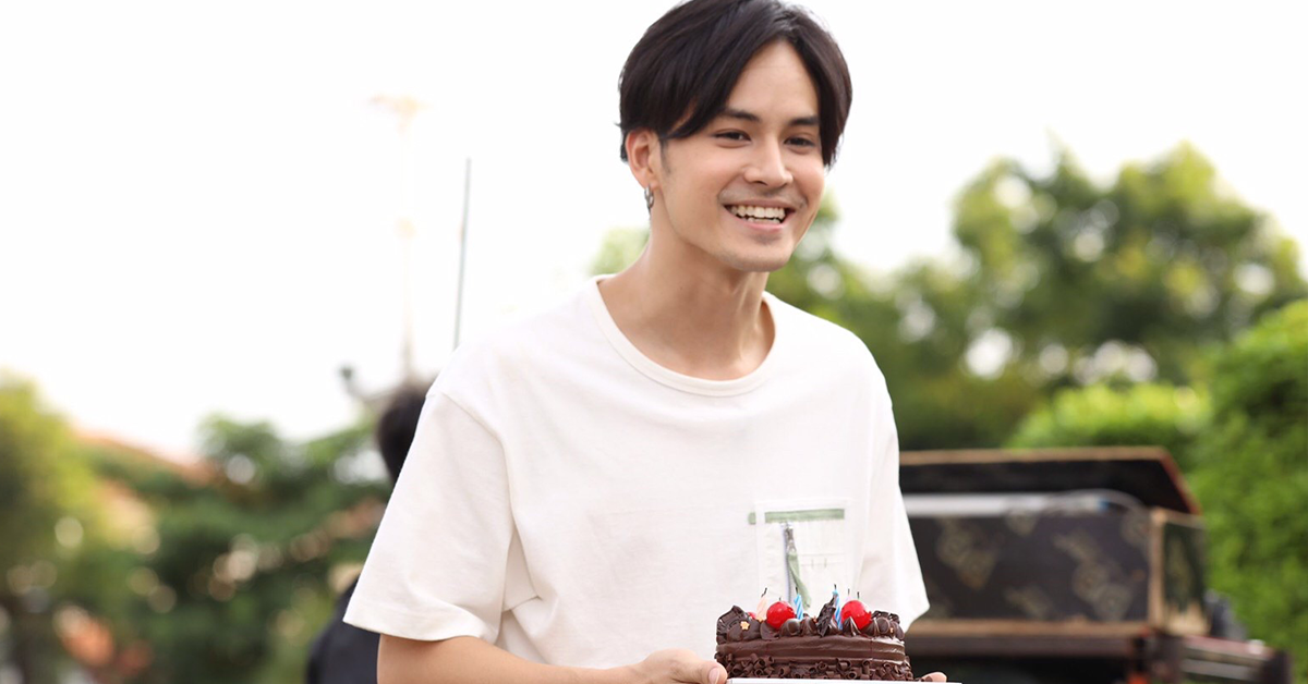 เก้าจิรายุวันเกิด