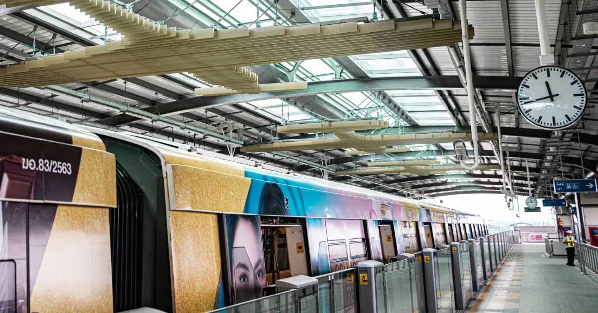 ปิดรถไฟฟ้า ม็อบ