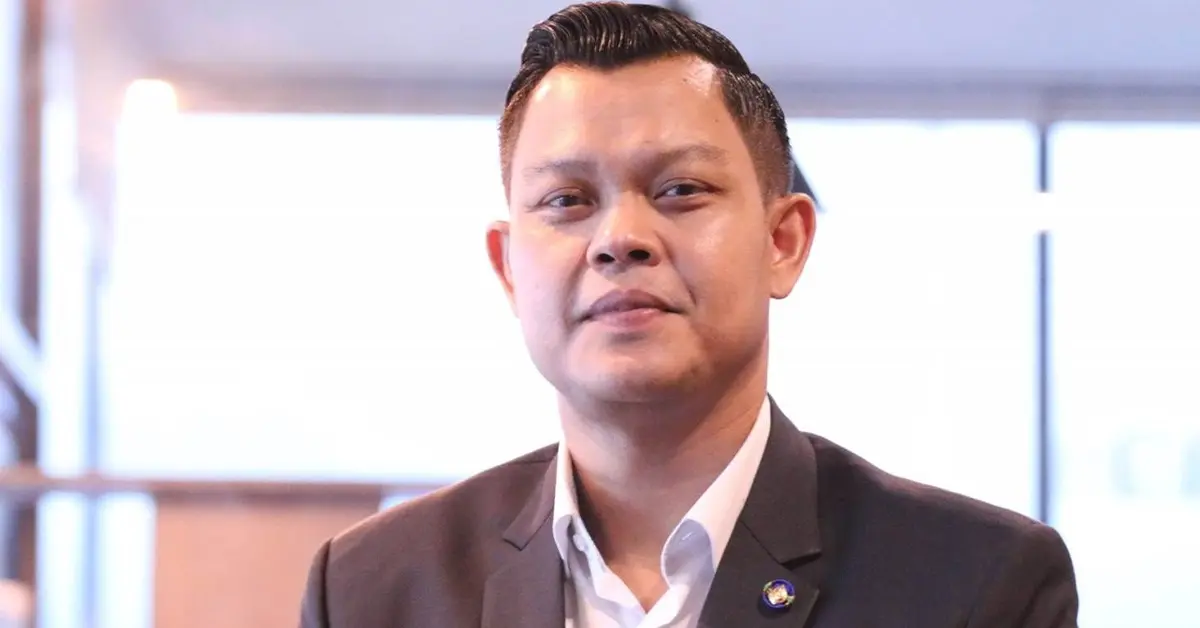 สลายชุมนุม