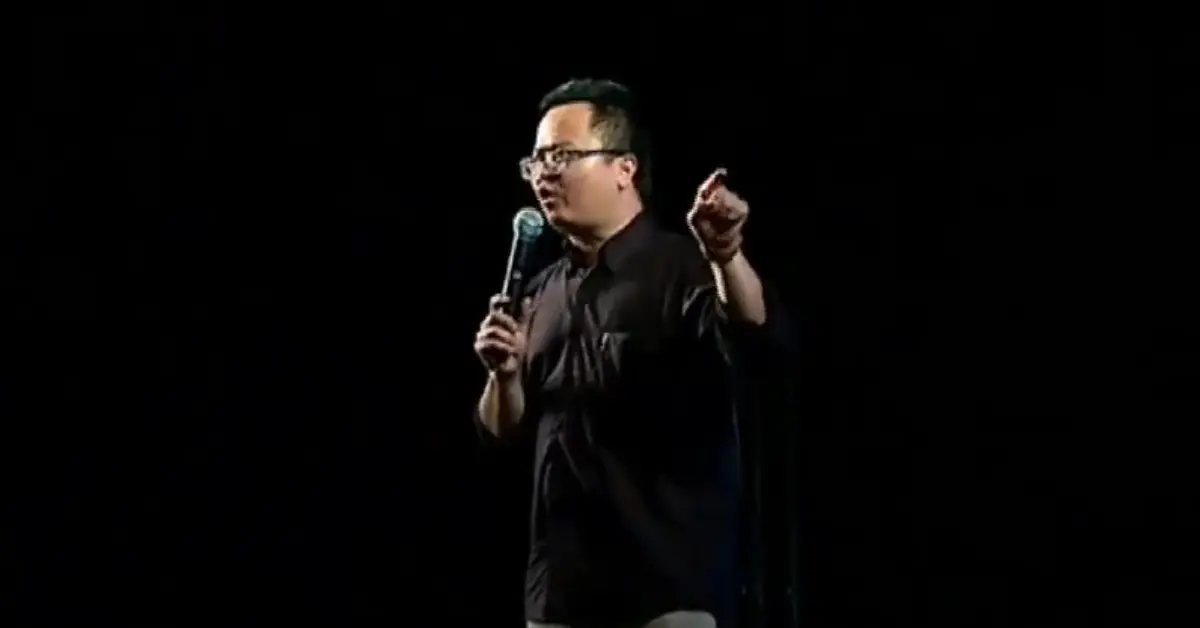 อานนท์ นำภา