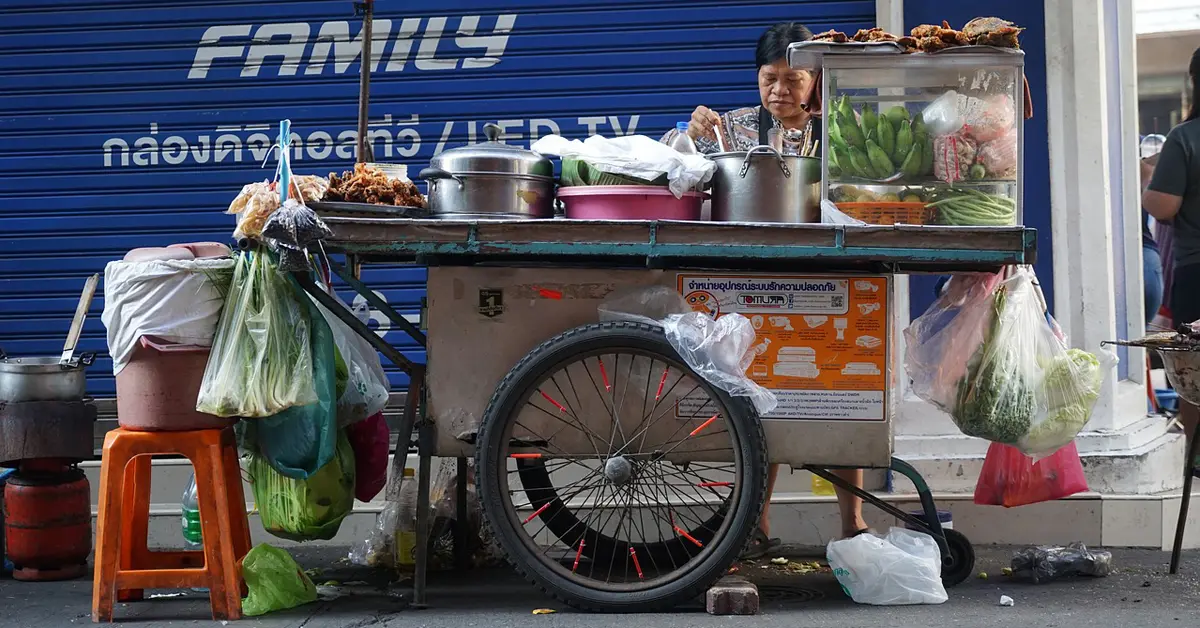 หนี้ครัวเรือนไทย