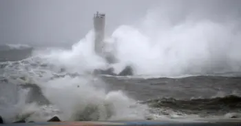 ไต้ฝุ่นจันหอม