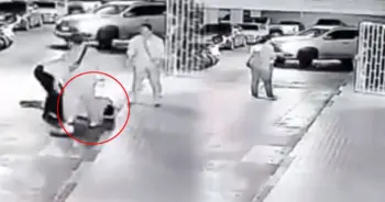 ผู้พัน กระทืบ แย่งที่จอดรถ