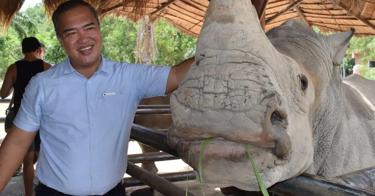 สุริยา แสงพงค์