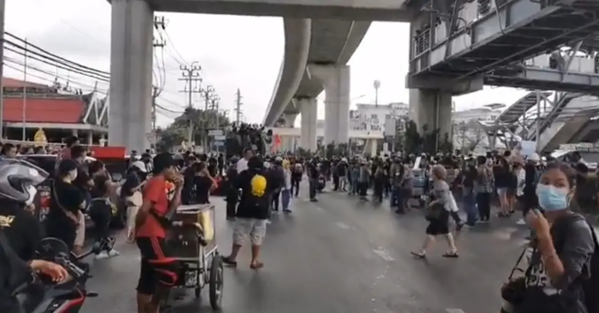 ม็อบ29พศจิกา