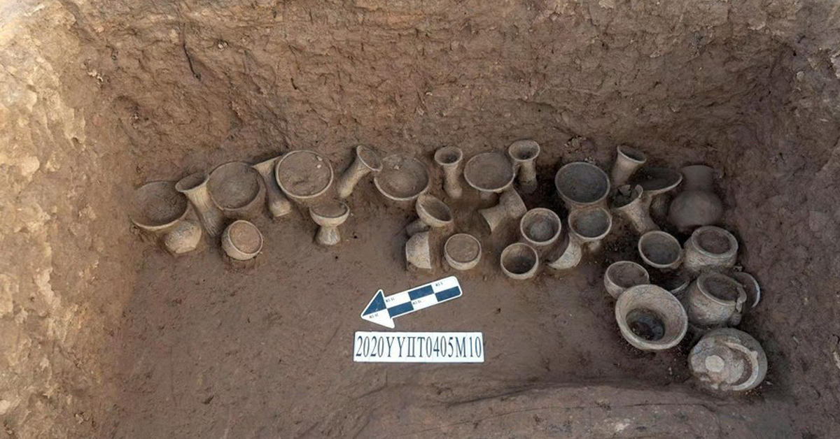 china-ancient-earthenware-over-4k-yearปก