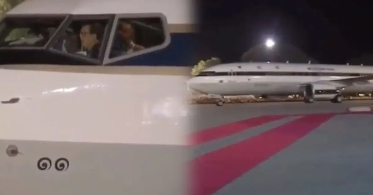 ในหลวง พระราชินี ขับเครื่องบิน