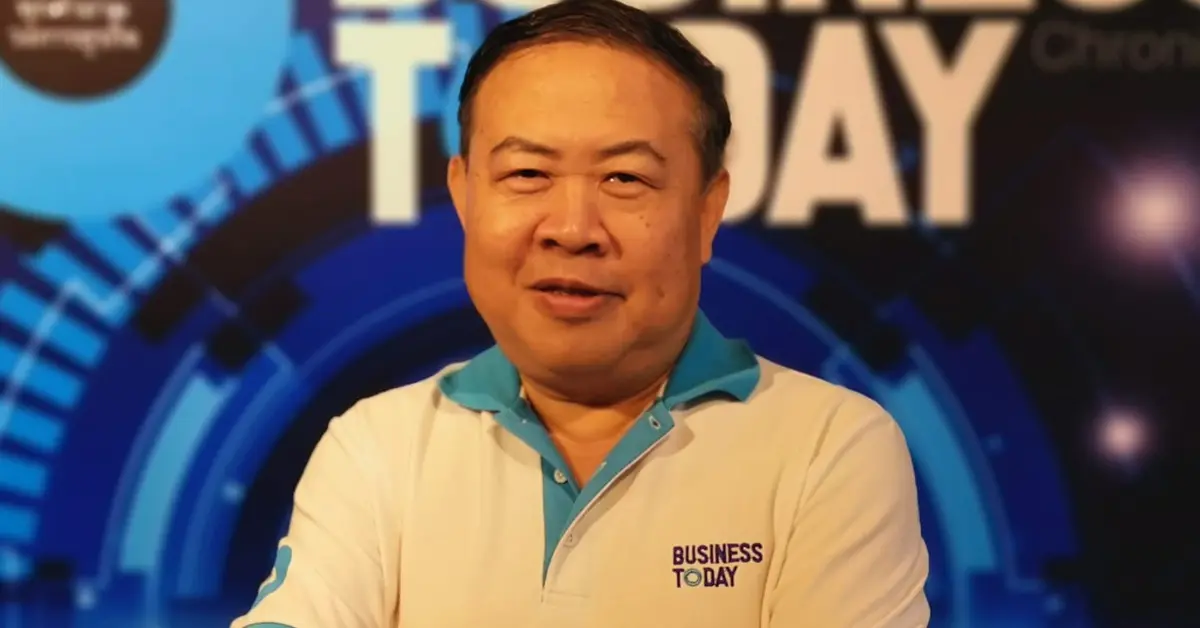 อดิศักดิ์ ลิมปรุ่งพัฒนกิจ