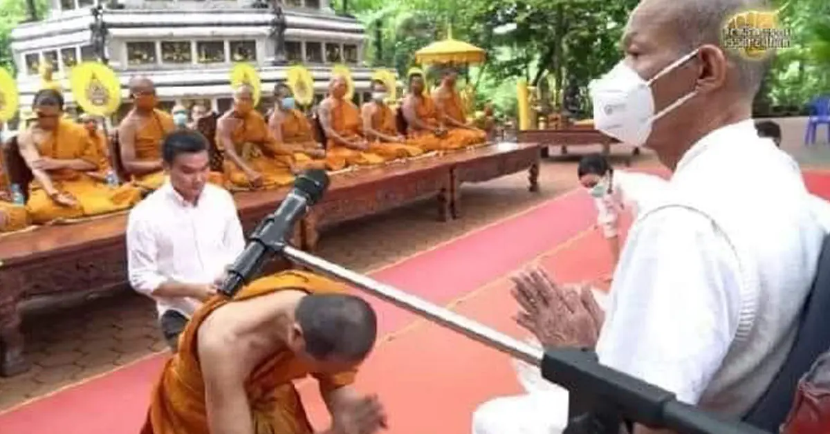 พระสงฆ์ พุทธะอิสระ