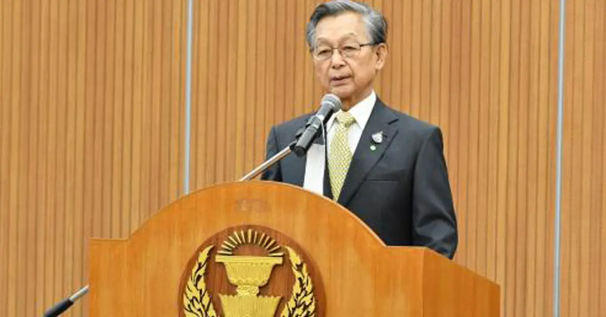 ชวน หลีกภัย