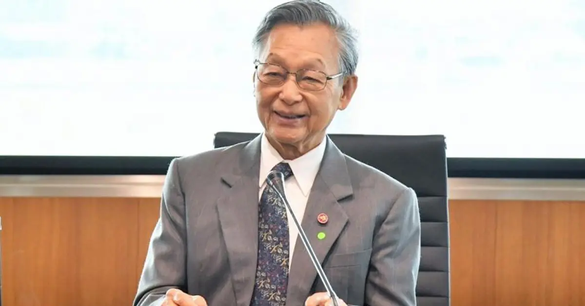 ชวน หลีกภัย