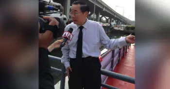 เหวง โตจิราการ