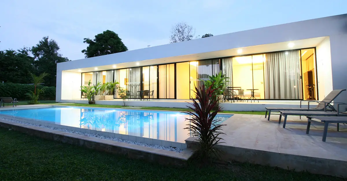 White Breeze Pool 1BD Apartment