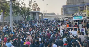 ม็อบ20กุมภา