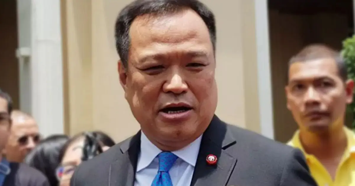 อนุทิน ชาญวีรกูล