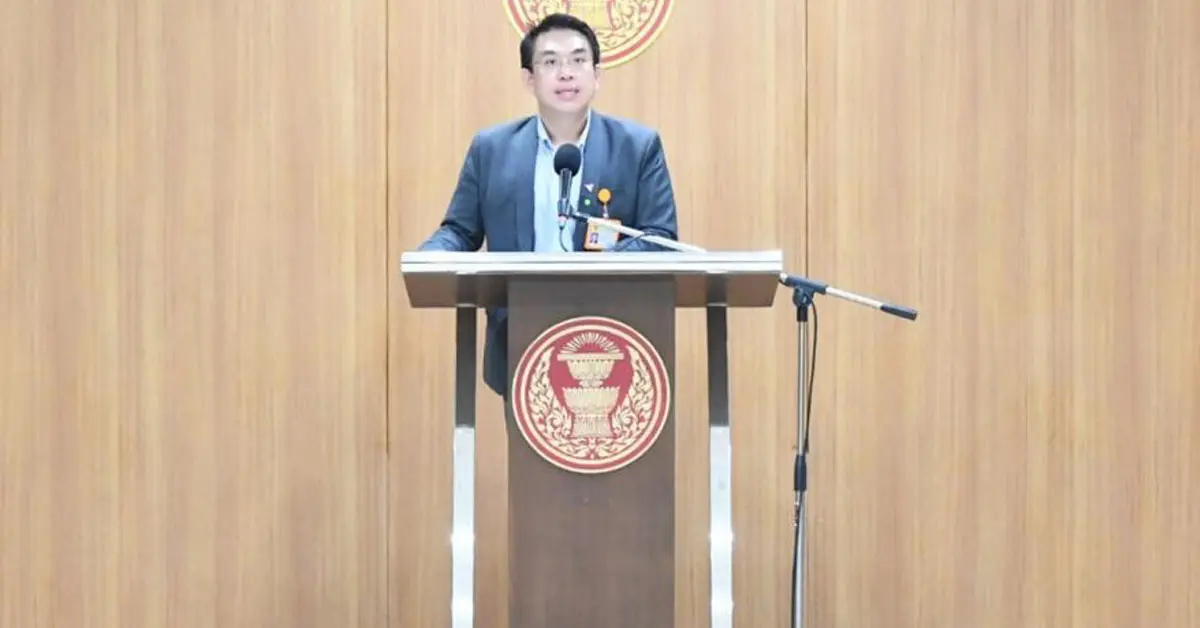 นายวิโรจน์ ลักขณาอดิศร