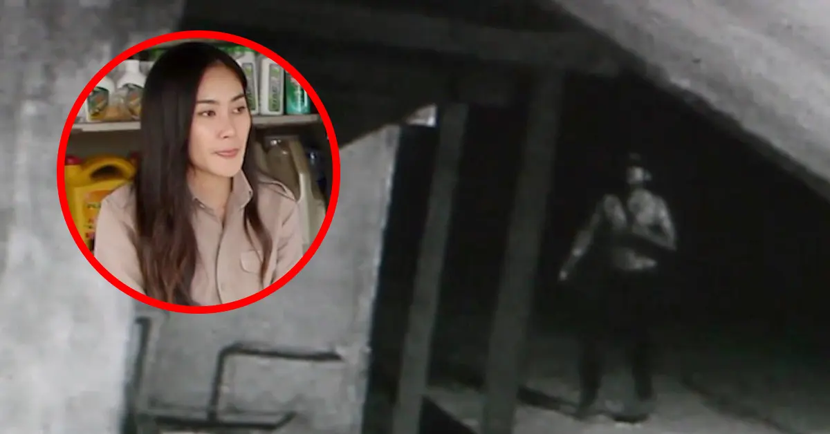 มีเซ็กส์กับครูสาว