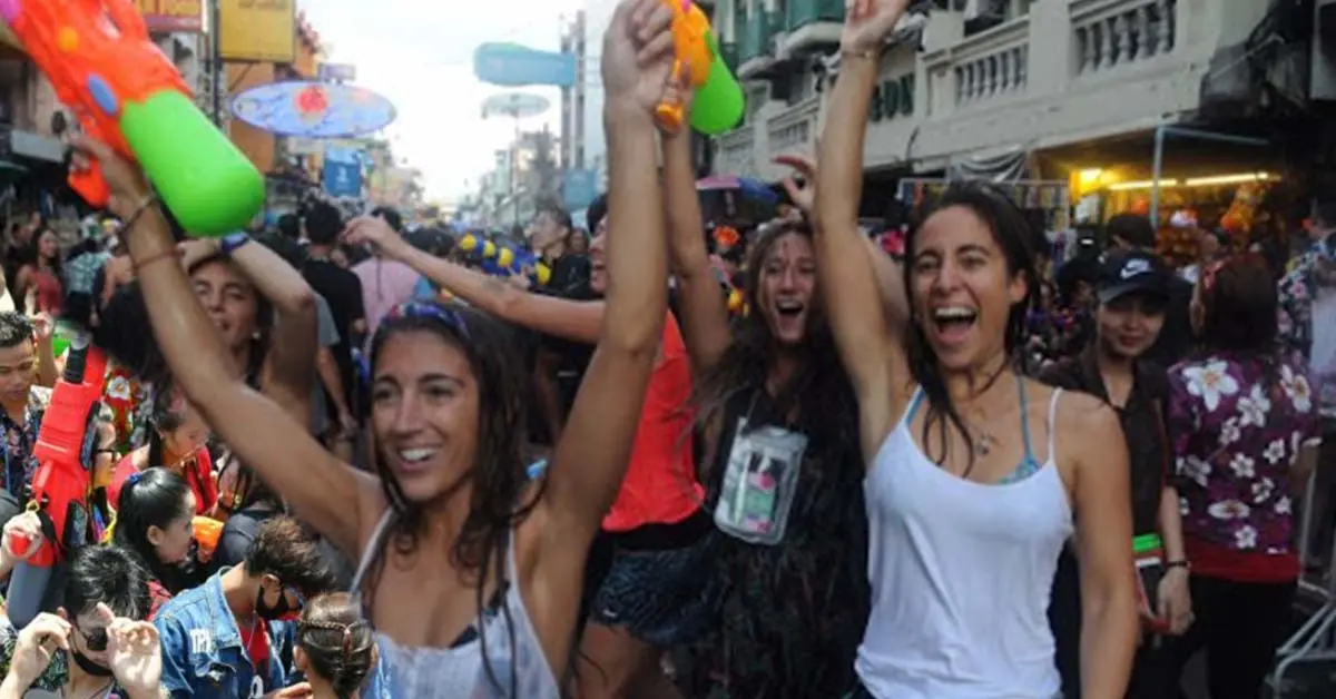 วันหยุดสงกรานต์