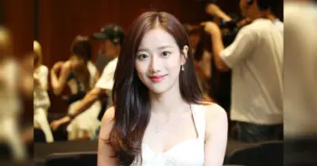 นาอึน APRIL