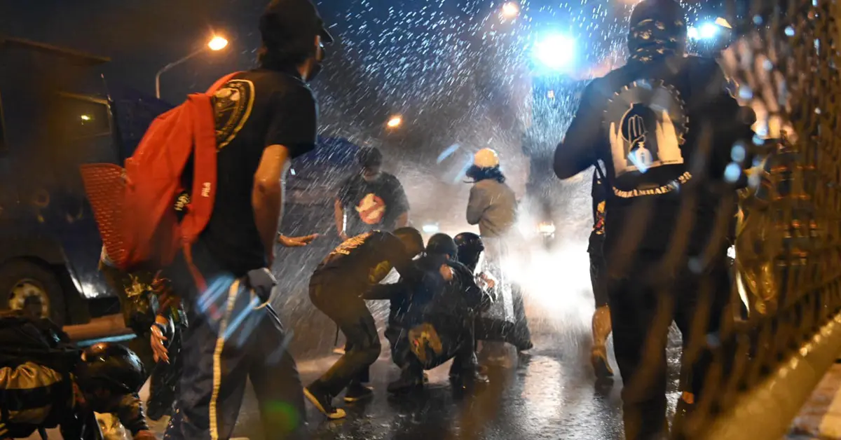 ม็อบ28กุมภา