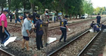 ป่วยซึมเศร้านอนให้รถไฟทับ
