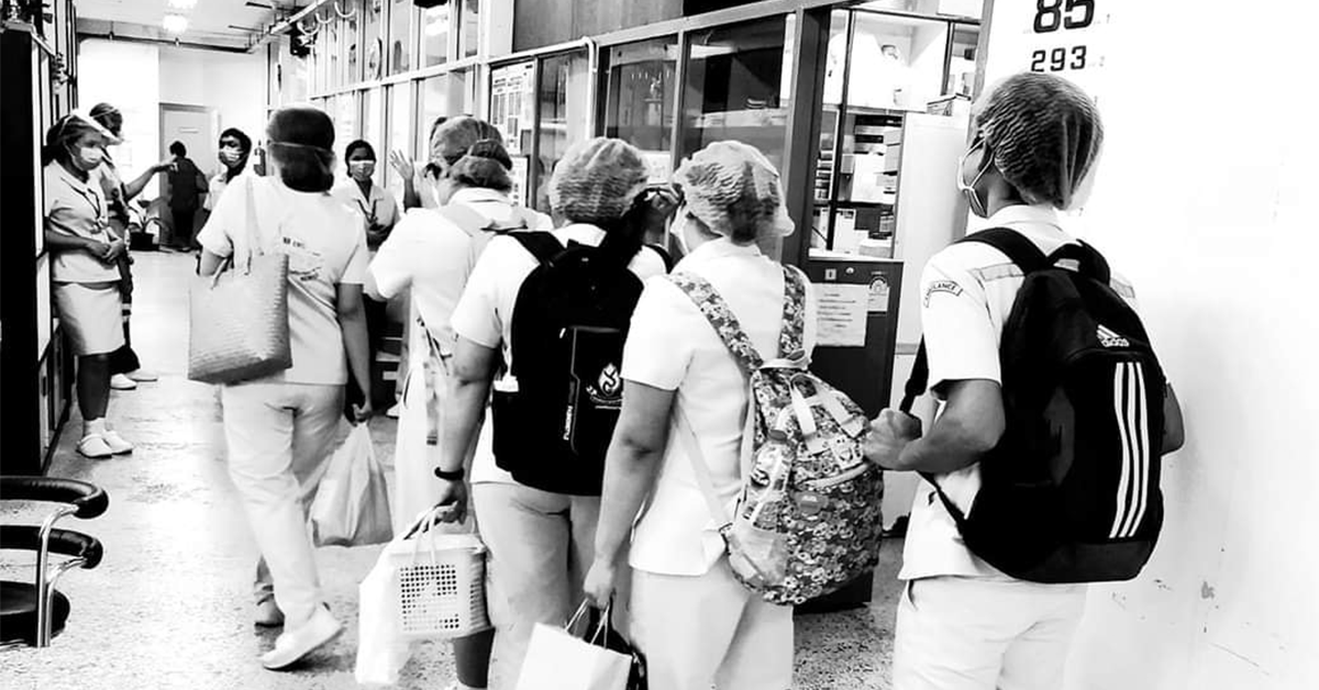 กักตัวหมอ ปก