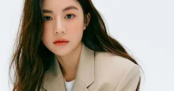 go-yoonjung-movingปก