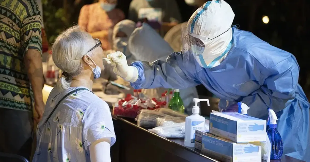 อู่ฮั่น โควิด ปก