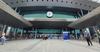 ศูนย์ฉีดบางซื่อ ปก