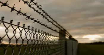 เรือนจำ เยี่ยมญาติ ปก