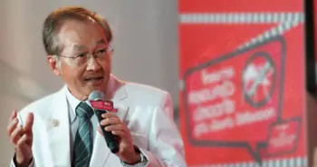 หมอมนูญ ปก