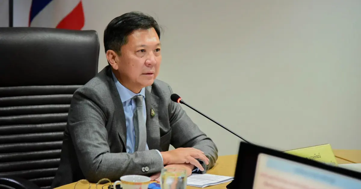 จตุพร บุรุษพัฒน์