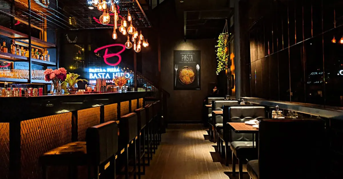 คลายล็อกสถานบันเทิง