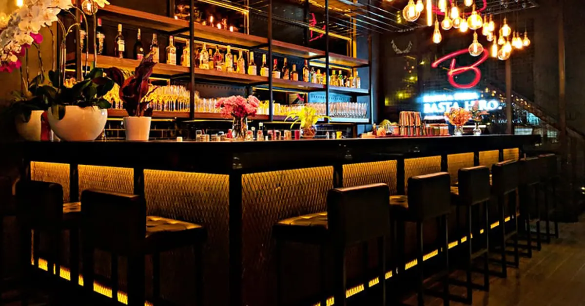 สถานบันเทิง