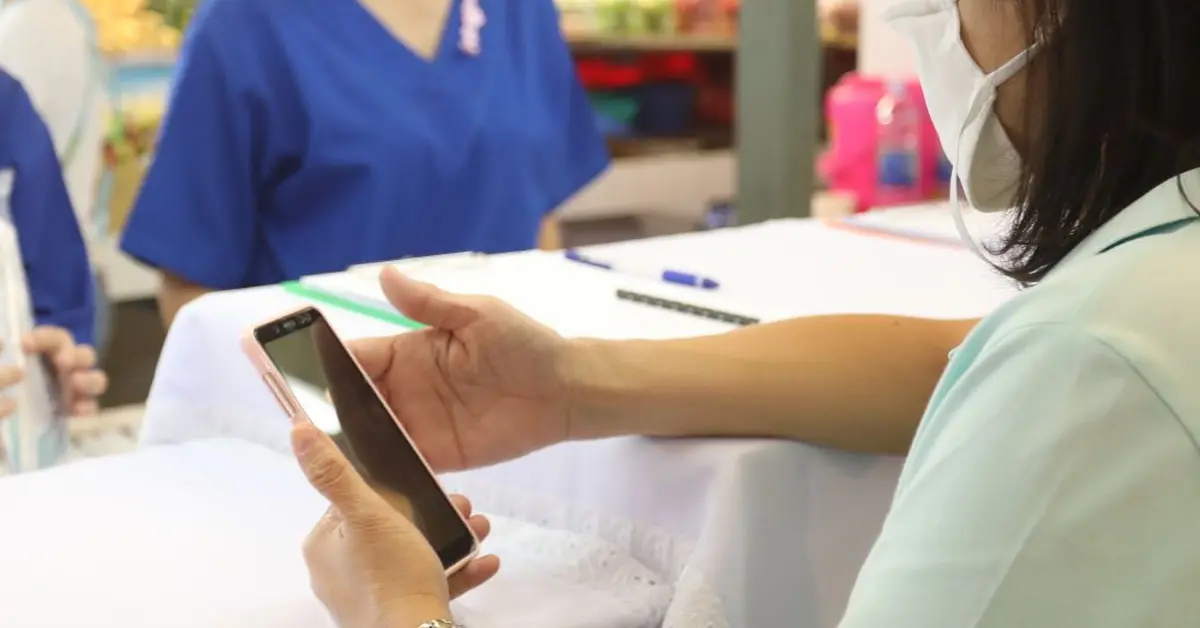 เปลี่ยนสถานพยาบาลสิทธิบัตรทอง