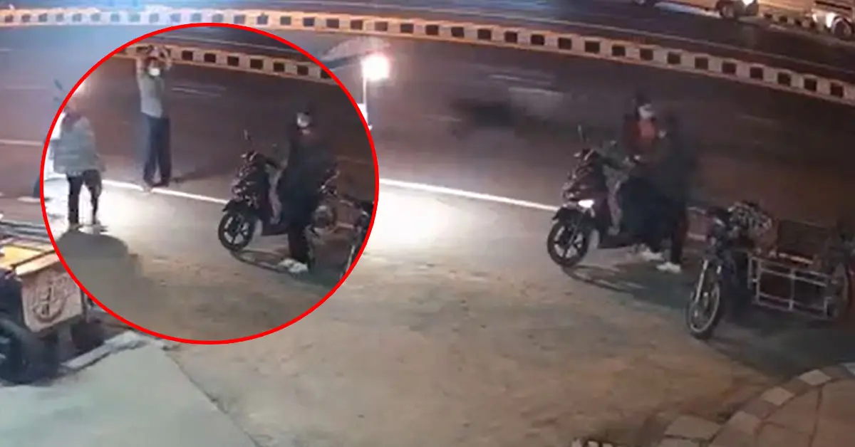 บังเลือดร้อน