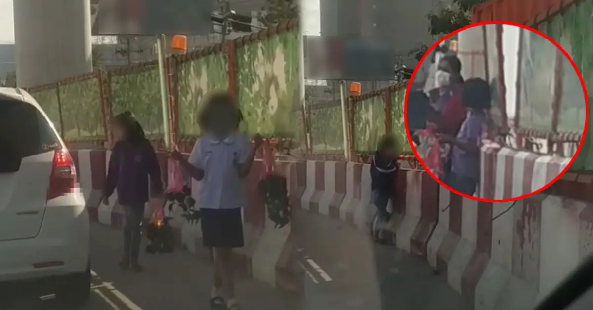 เด็กขายพวงมาลัย