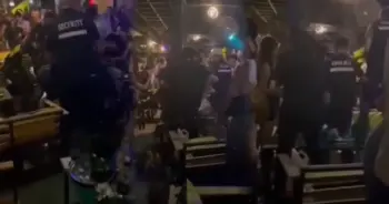 ตีกันในผับ