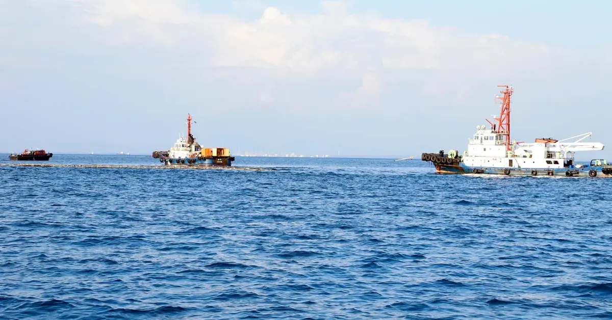 น้ำมันดิบ ปก